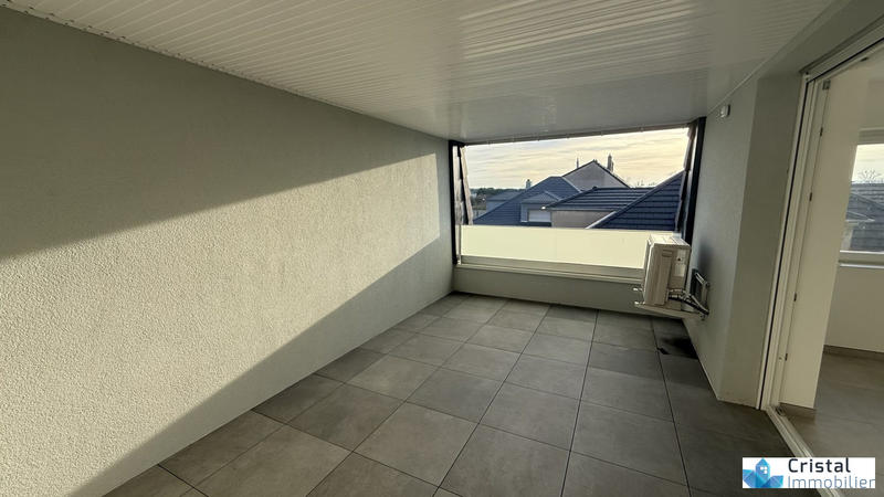 Appartement - 100 m² - 4 pièces