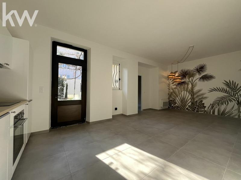 Immeuble mixte - 94 m² - 3 pièces