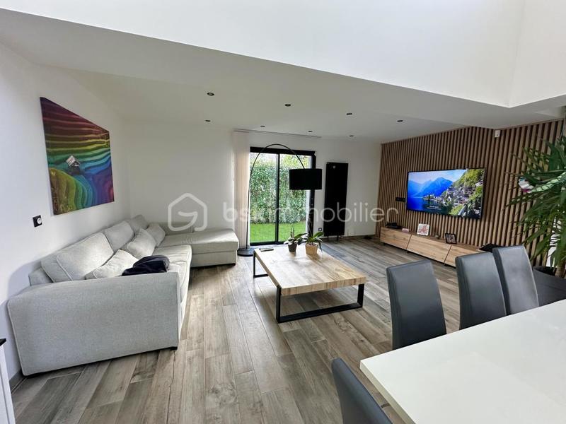 Maison d'architecte - 140 m² - 6 pièces