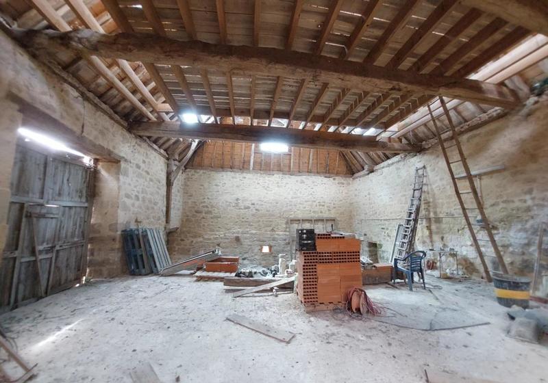 Grange - 125 m² - 1 pièce