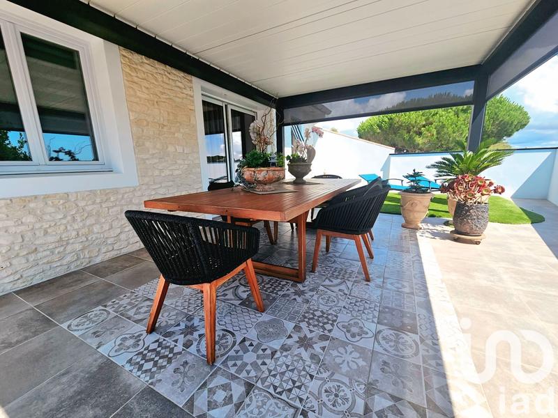 Maison - 167 m² - 6 pièces