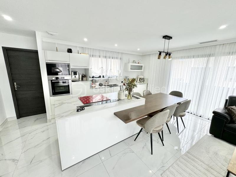 Villa - 130 m² - 5 pièces