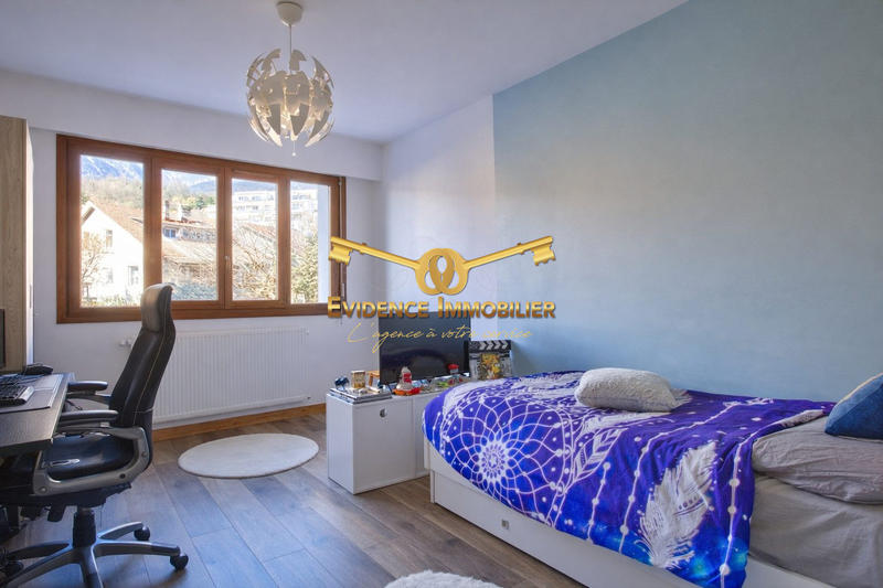 Appartement - 134 m² - 5 pièces