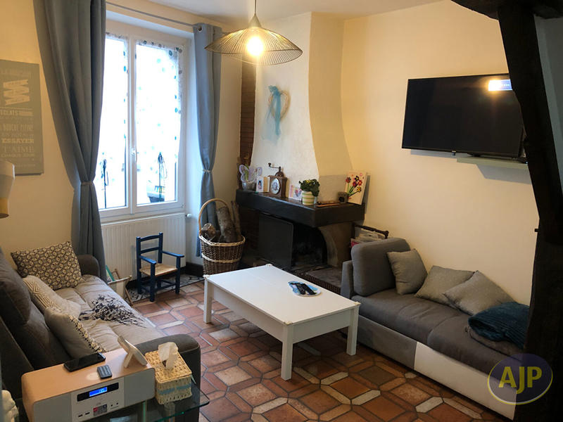 Maison - 102 m² - 5 pièces