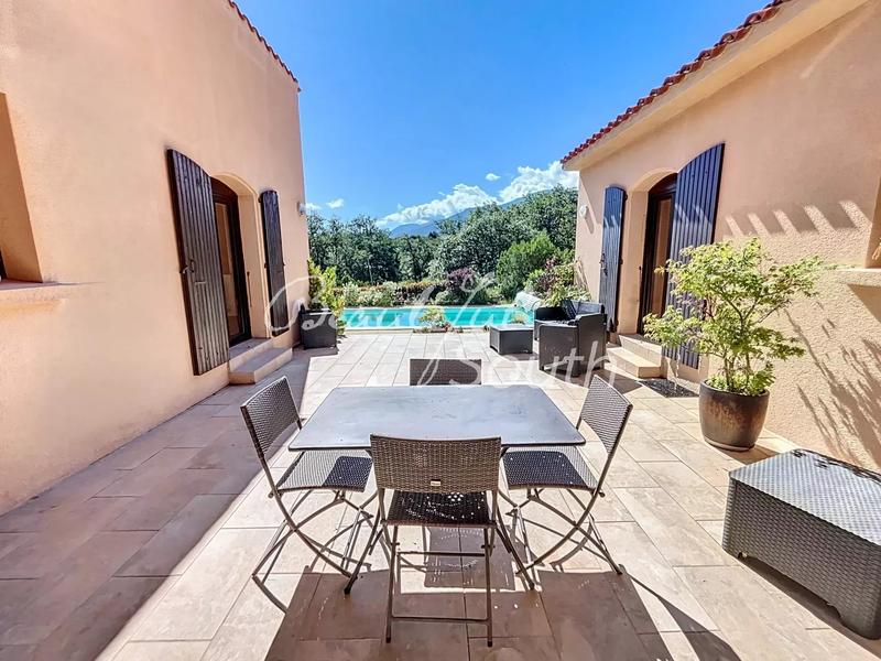 Villa - 165 m² - 5 pièces