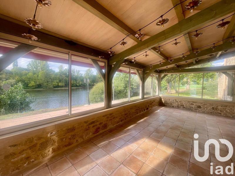 Maison - 238 m² - 10 pièces