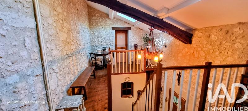 Maison - 260 m² - 7 pièces