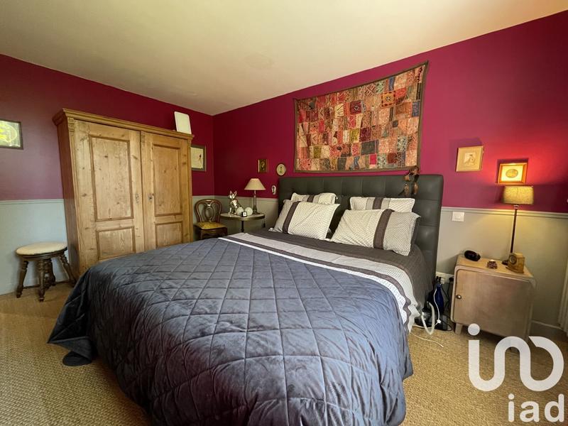 Maison - 275 m² - 11 pièces