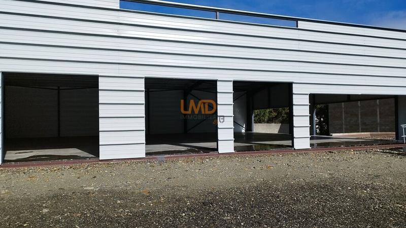 Local commercial - 500 m² - 1 pièce