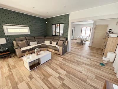 Maison - 127 m² - 4 pièces