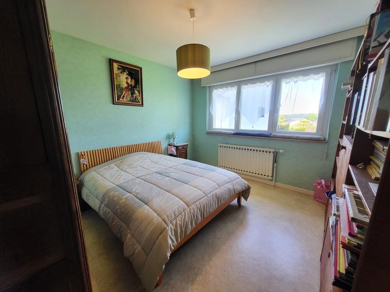 Maison - 98 m² - 5 pièces