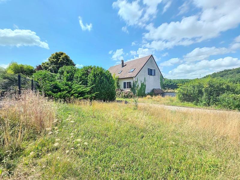 Maison jumelée - 410 m² - 8 pièces