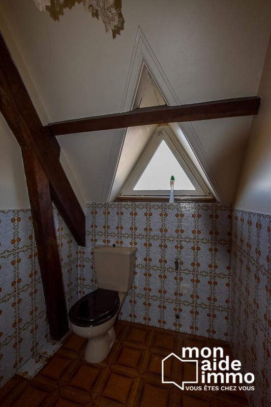 Maison traditionnelle - 240 m² - 9 pièces