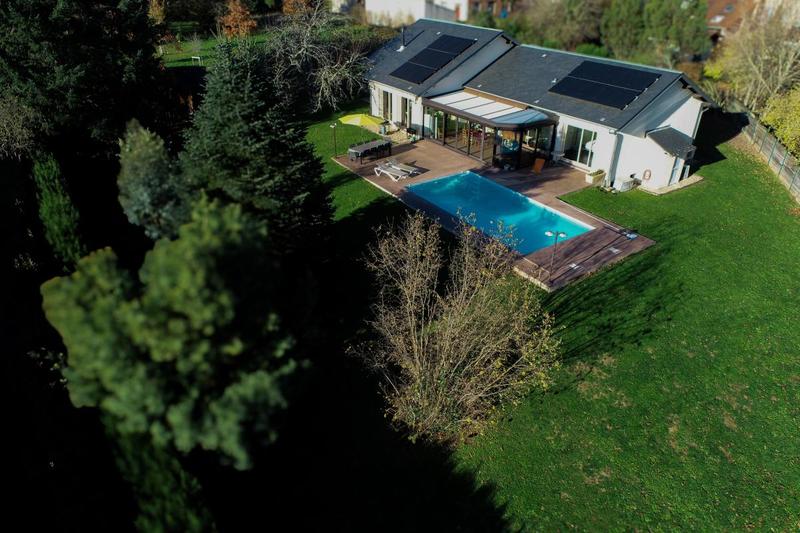 Villa - 230 m² - 8 pièces