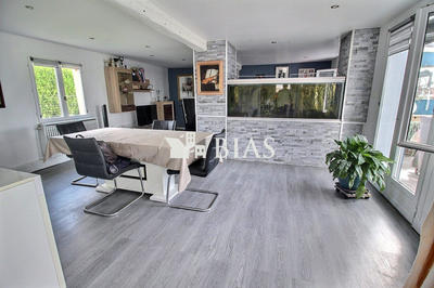 Maison - 138 m² - 5 pièces