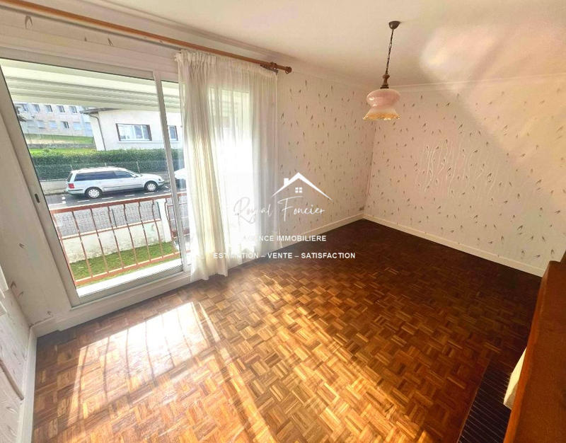 Maison - 86 m² - 5 pièces