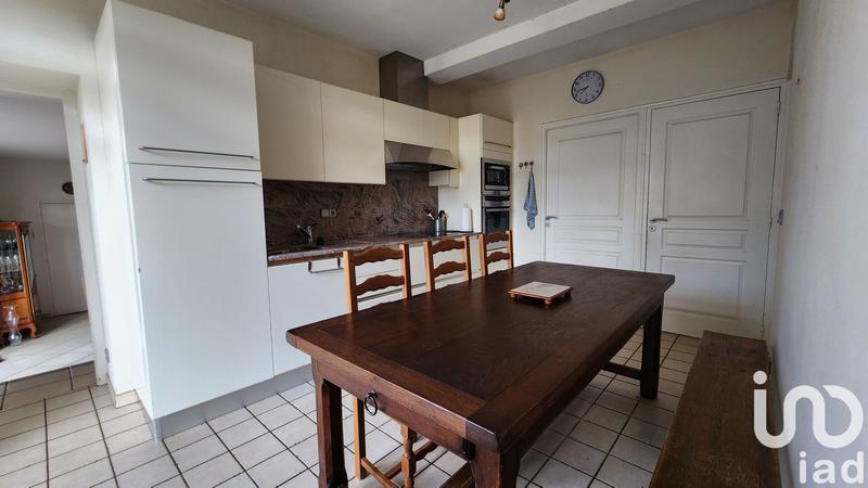 Maison - 170 m² - 8 pièces