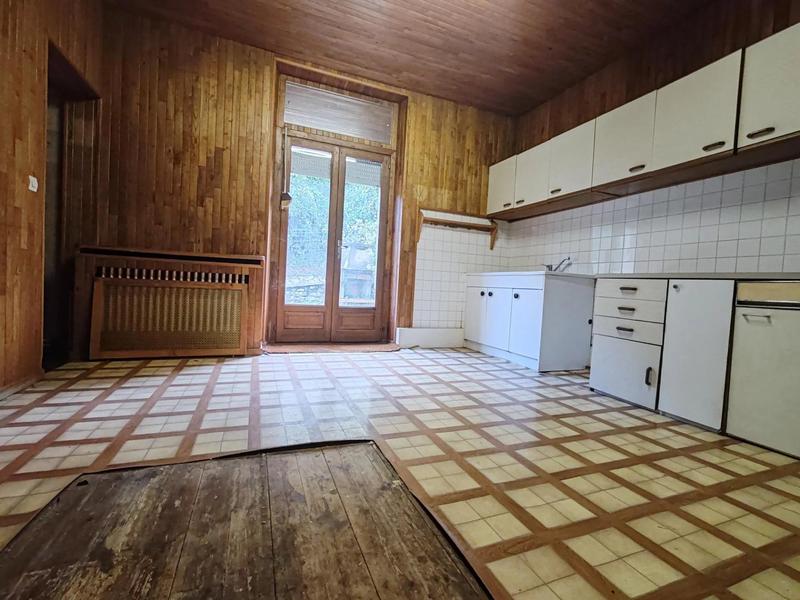 Maison - 186 m² - 6 pièces