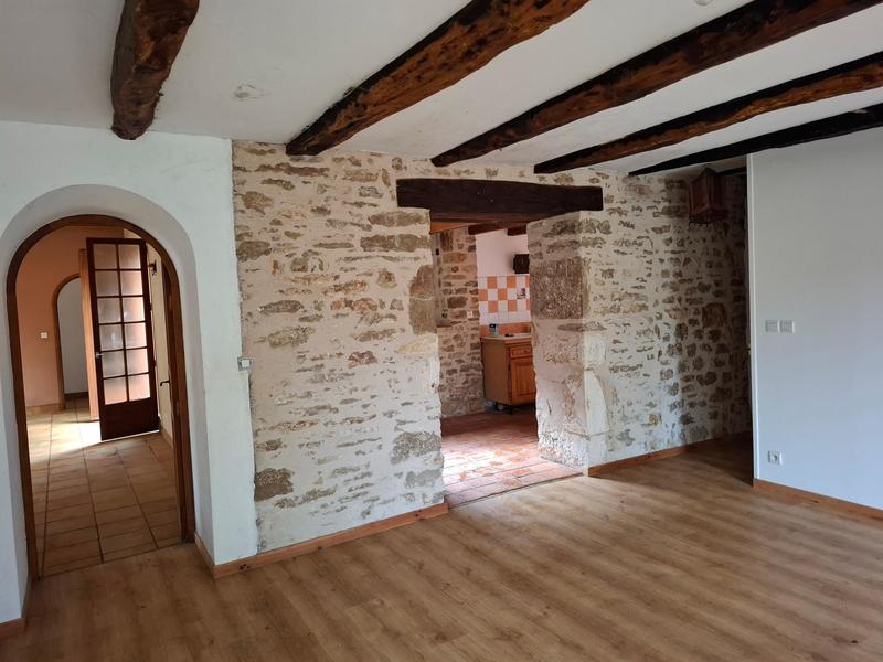 Maison - 180 m² - 8 pièces