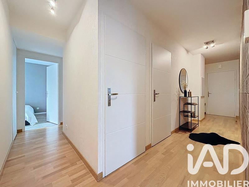Appartement - 94 m² - 4 pièces