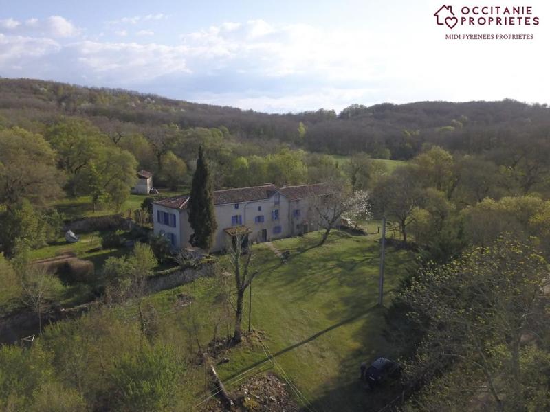 Ferme - 300 m² - 8 pièces