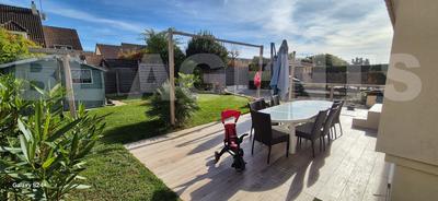 Maison - 150 m² - 5 pièces