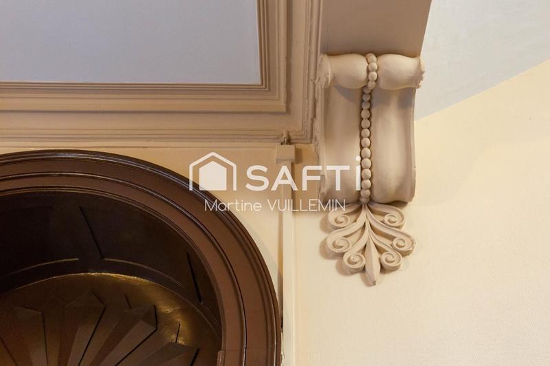 Appartement - 180 m² - 5 pièces