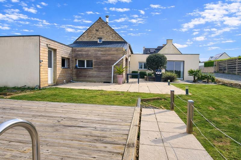 Maison - 134 m² - 5 pièces