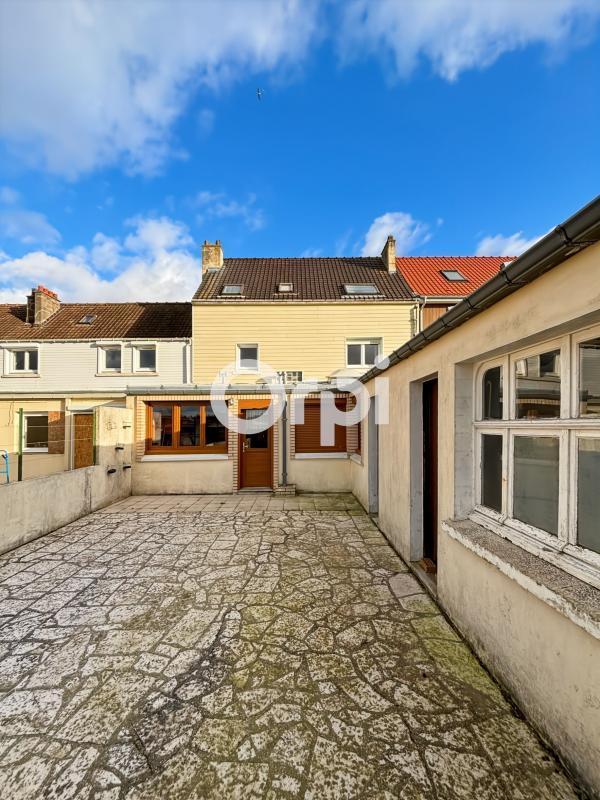 Maison - 140 m² - 7 pièces