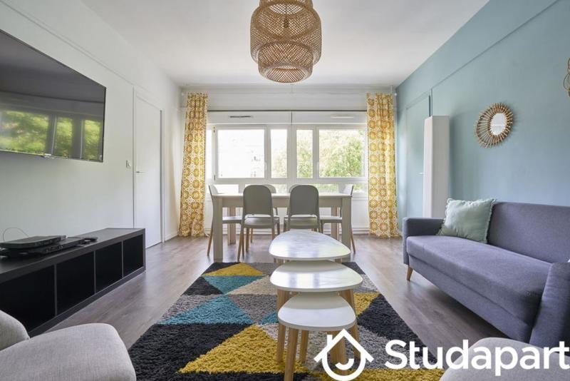 Chambre - 12 m² - 1 pièce