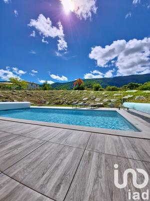 Maison - 118 m² - 5 pièces