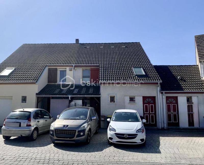 Maison - 148 m² - 8 pièces