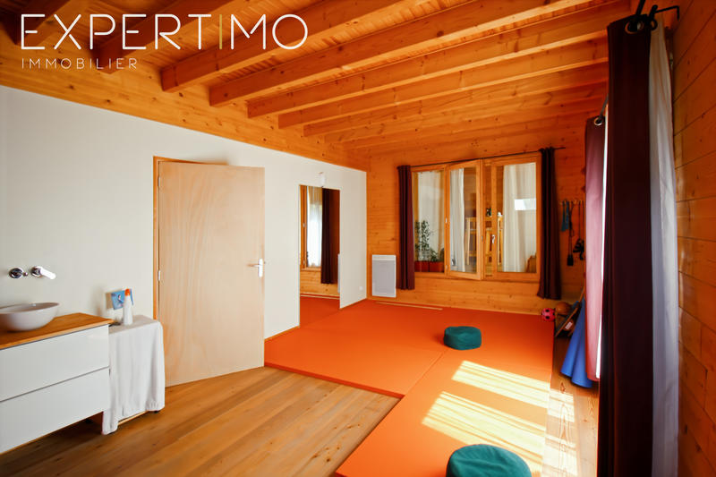 Maison - 178 m² - 7 pièces