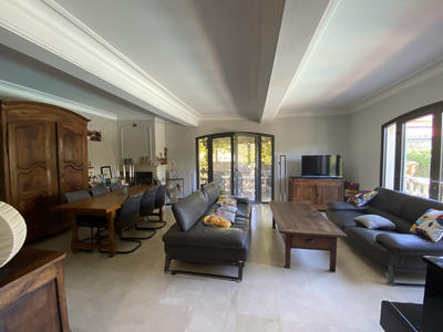 Villa - 171 m² - 7 pièces