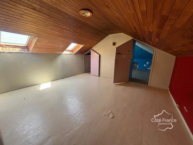 Maison - 75 m² - 5 pièces