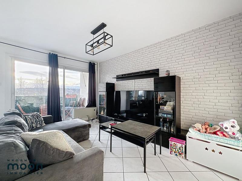 Appartement - 77 m² - 4 pièces