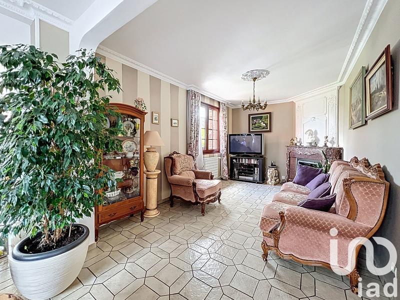 Maison - 121 m² - 7 pièces