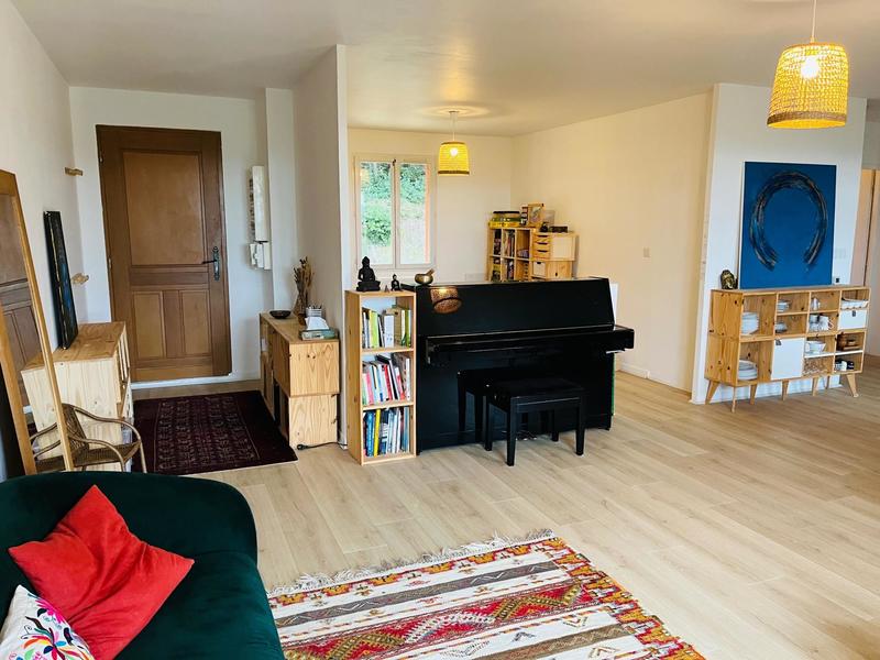 Maison - 97 m² - 5 pièces