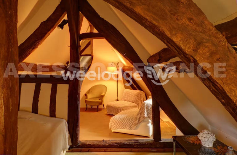 Maison - 96 m² - 7 pièces