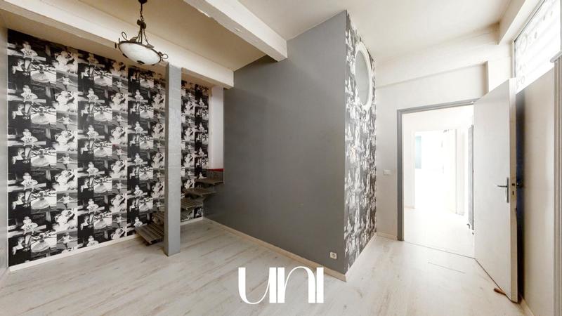 Duplex - 203 m² - 6 pièces