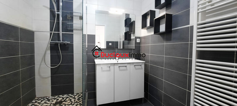 Appartement - 66 m² - 2 pièces