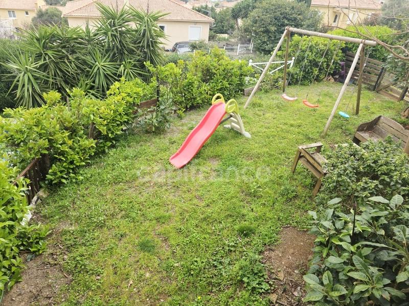 Maison - 190 m² - 6 pièces