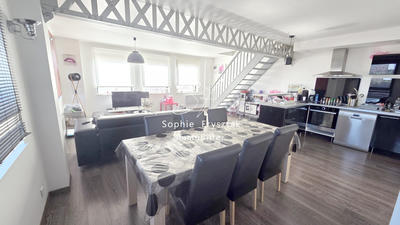 Duplex - 107 m² - 4 pièces