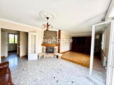 Maison - 120 m² - 6 pièces