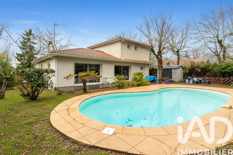 Maison - 132 m² - 7 pièces