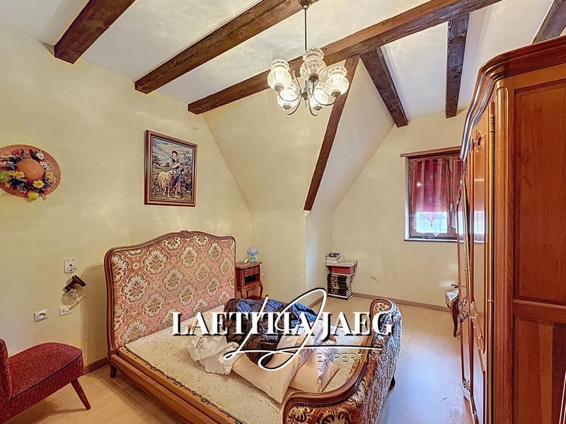 Maison - 168 m² - 7 pièces