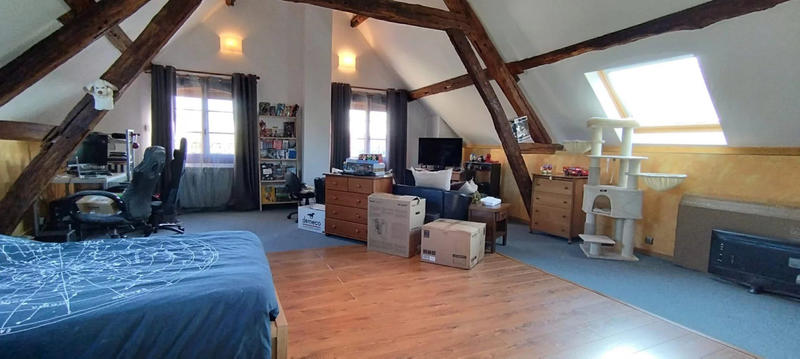 Maison - 185 m² - 6 pièces