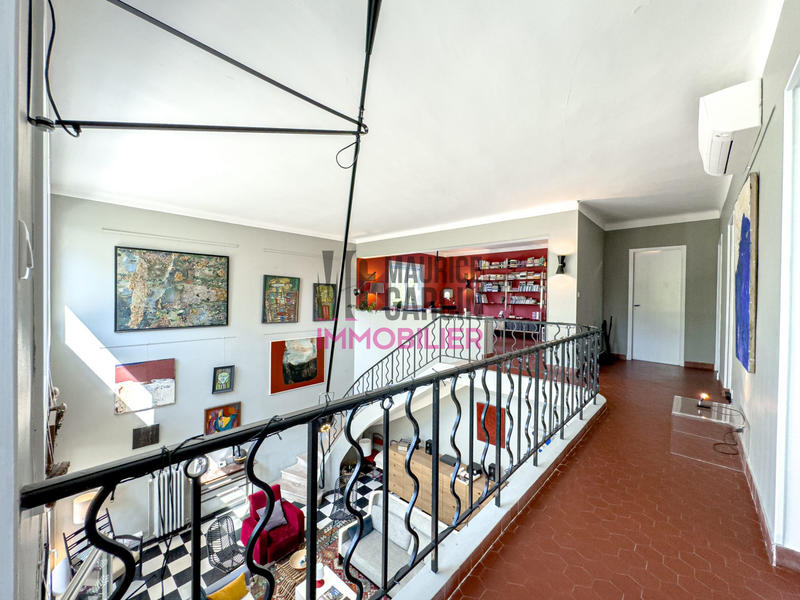 Maison - 196 m² - 6 pièces