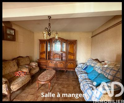 Maison - 136 m² - 5 pièces