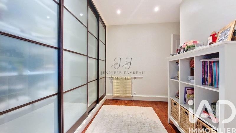 Maison - 163 m² - 6 pièces